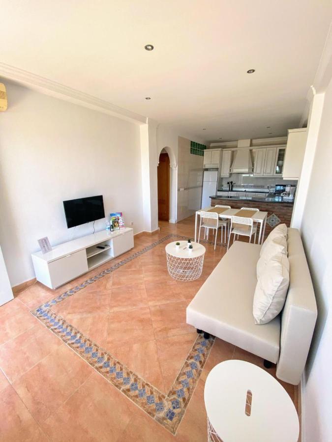 Apartamento Rio Adelfas Apartment Benajarafe Ngoại thất bức ảnh