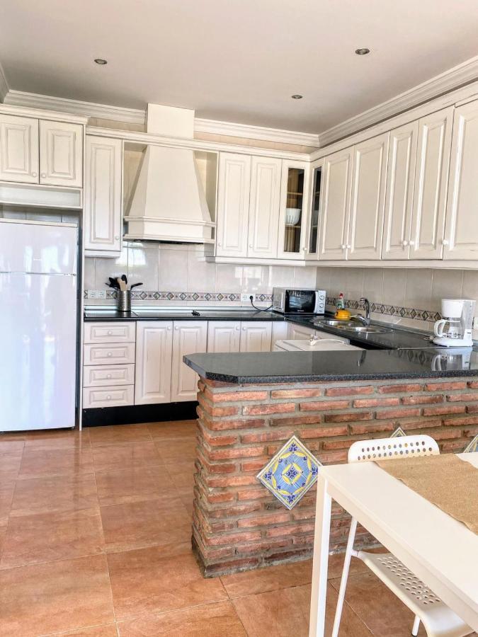 Apartamento Rio Adelfas Apartment Benajarafe Ngoại thất bức ảnh