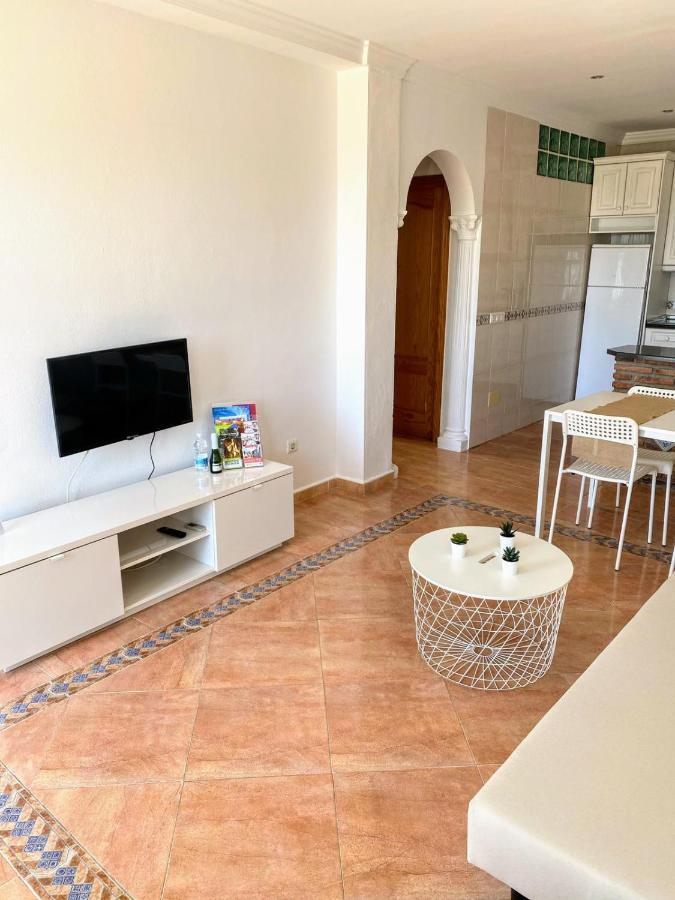 Apartamento Rio Adelfas Apartment Benajarafe Ngoại thất bức ảnh